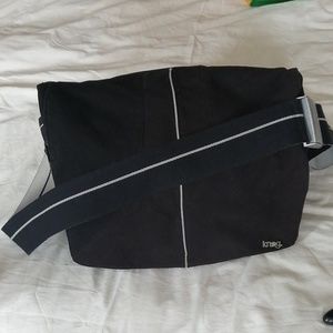 Messenger bag